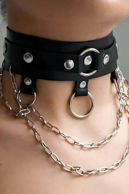 Stylish Leather Choker Collar Accessory with Chain and Ring Details