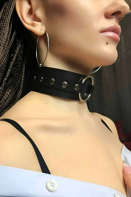 Ring Detailed Adjustable Wide Ribbon Stylish Leather Choker Neck Accessory