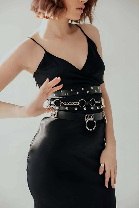 Stylish Leather Belt with Ring and Chain Details