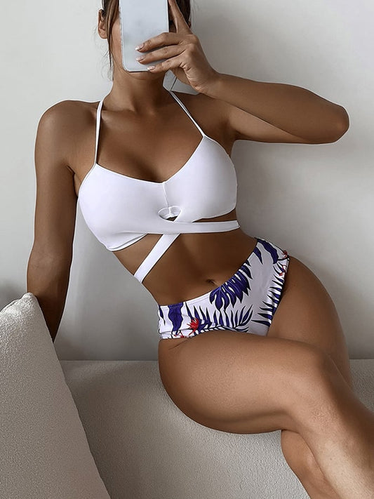 Bold Bikini – Tropical Bloom