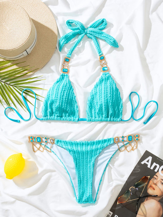 Bold Cut-Out Bikini – Sun-Kissed