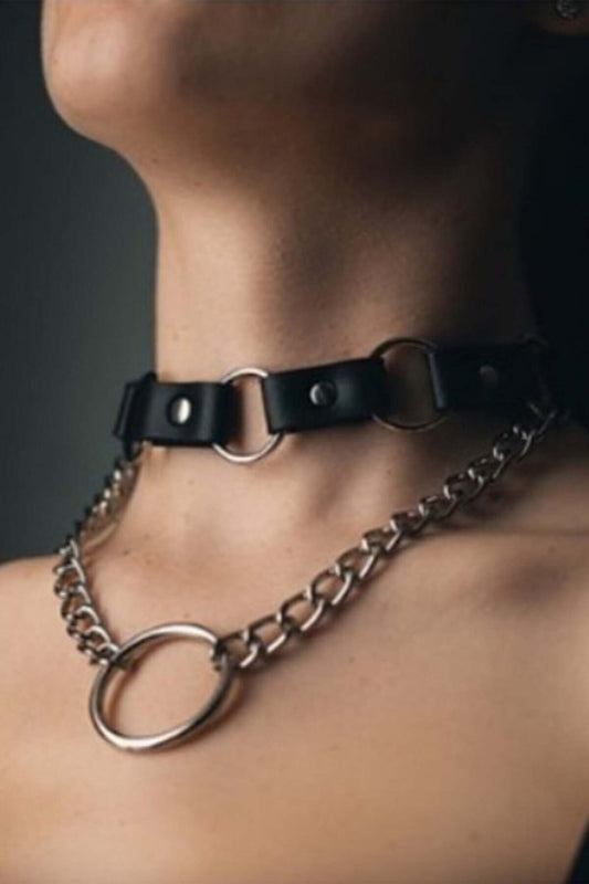 Stylish Leather Choker with Chain and Ring Detail