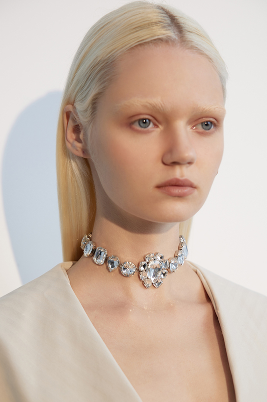 Sparkling Diamond Choker