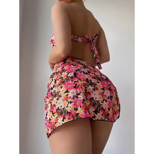 Glam Strappy Swimsuit – Vintage Chic