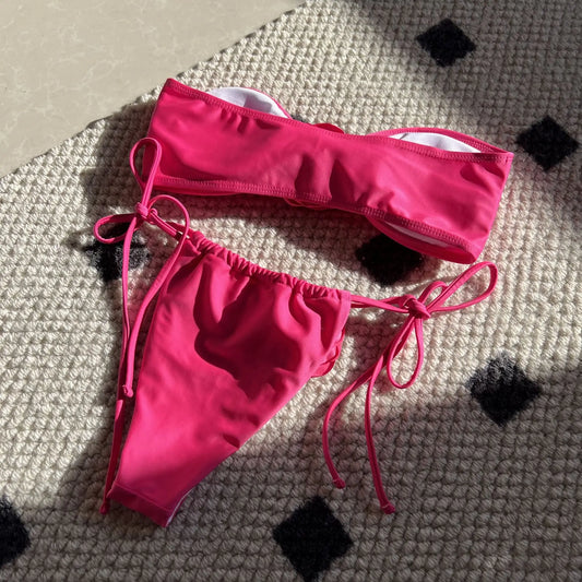 Bold High-Waist Bikini – Satin Glow