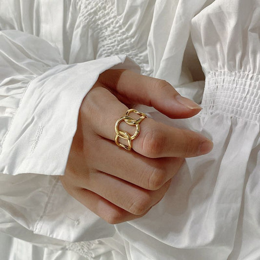 Luxury Minimalist 18k Gold Plated High Quality Ring with 925 Sterling Silver