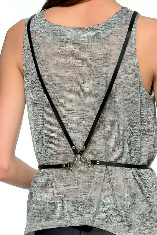 Stylish Harness with V Detail on the Back