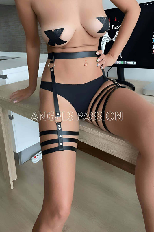 Black Leather Fantasy Bdlxl Garter