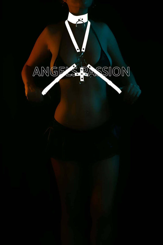 Sexy Reflective Harness with Collar Detail