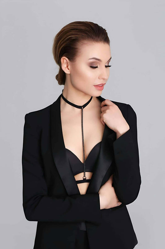 Sexy Choker with Chain Between Neck and Waist