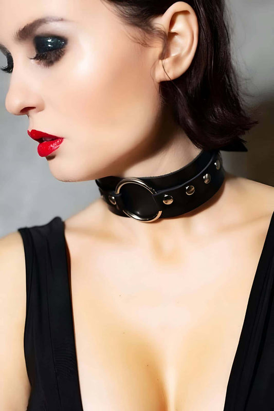Chic Leather Choker with Wide Ribbon Adjustment and Ring Detail