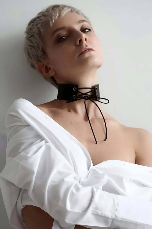 Leather Choker Collar with Rope Tie