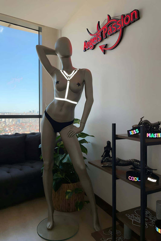 Reflective Low Cut Detail Harness