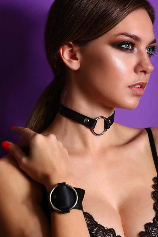 Stylish Leather Choker Neck Accessory and Wide Ribbon Bracelet Set