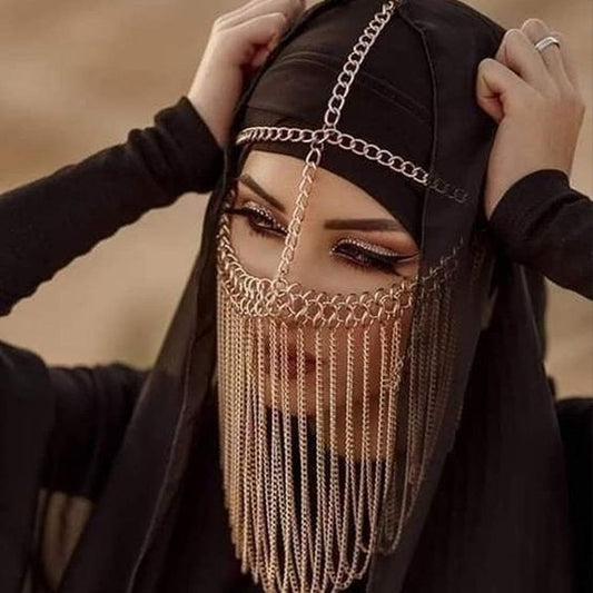 A Heaven Crumbs Mask Jewelry