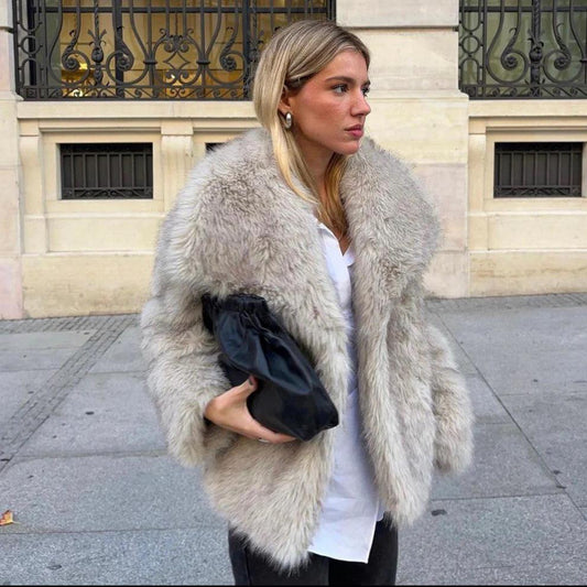 Elegant Plush Faux Fur Jacket