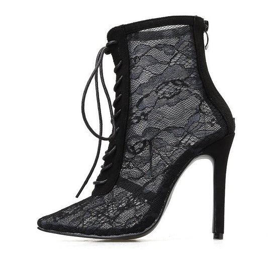 Novelty Bondage Boots