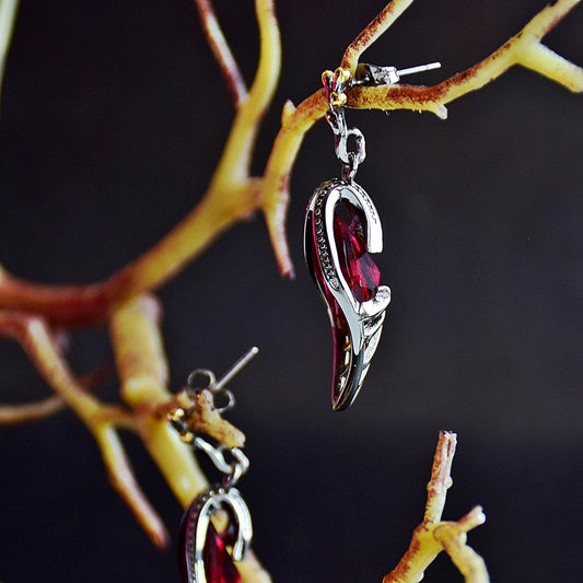 Vintage Geometric Delicate Feminine Red Woman Earrings